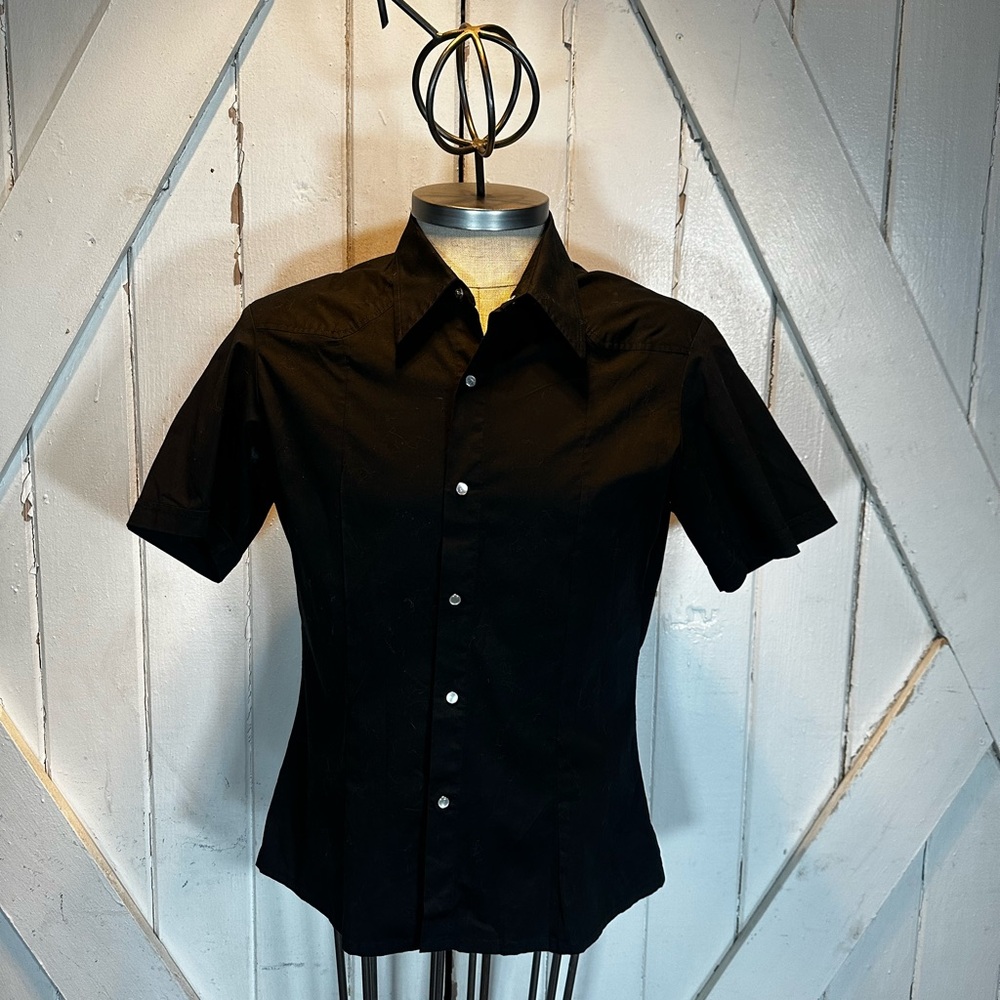 Men's Black Short Sleeve Shirt